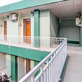 OYO Life 92428 Samudera Guesthouse，位于Blora的酒店