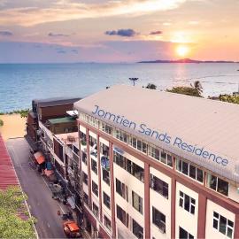 Jomtien Sands Residence - Beachfront, Relax & Amazing Seafood Dining,位于乔木提恩海滩的酒店