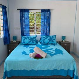 Chez Guy , chambre familiale，位于Tiputa的酒店