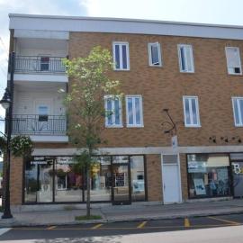 Logement voyageurs ou travailleur 505，位于拉图克的酒店