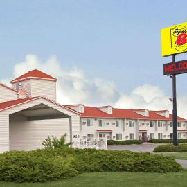 Super 8 by Wyndham Rapid City，位于拉皮德城的酒店