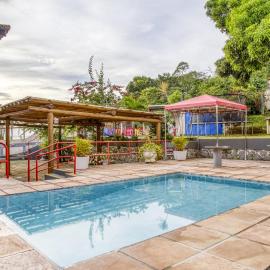 OYO Praia Hotel Recanto do Tomé - Salvador，位于Paripe的酒店