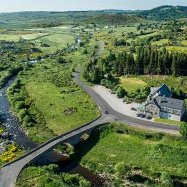 Le Relais de l'Aubrac，位于纳斯比纳勒的酒店