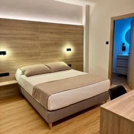 Miramar Suites，位于萨达的酒店