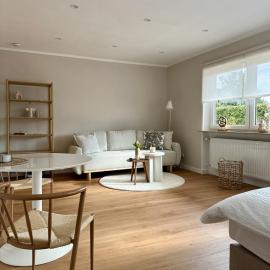 Zentral I Business I Boxspring I Klima I Parkplatz