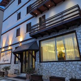 Albergo Seggiovia，位于斯坎诺的酒店