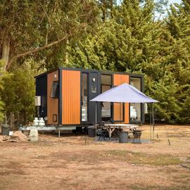 Fassifern Tiny House 1 by Tiny Away，位于Lancefield的酒店