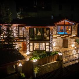 Cozy Villa Parnassos，位于阿拉霍瓦的酒店
