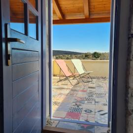 Apartment Salvia - Stivan, Cres - 900 m to Merascica beach，位于Štivan的酒店