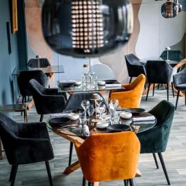 Logis Hotel-restaurant Les Glycines,位于泰克河畔阿尔莱的酒店