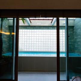 ReVIERA Resort Villa，位于北谷町的酒店