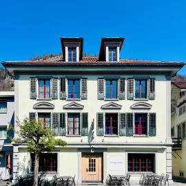 Hotel Rebstock Meiringen，位于迈林根的酒店