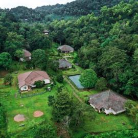 Abad Brookside Wayanad，位于维特利的酒店