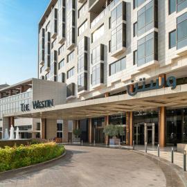 The Westin Doha Hotel & Spa by Marriott，位于多哈的酒店
