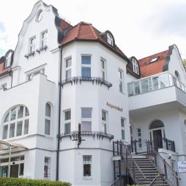 Augustenhof，位于巴特埃尔斯特的酒店