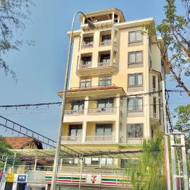 La Mansion Durian Hotel，位于贡布的酒店