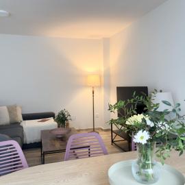 ChillaHomes 102，位于坎德莱达的酒店