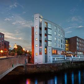 Absolute Hotel Limerick，位于利默里克的酒店