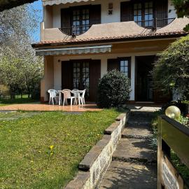 Villa Luisa，位于Gorle的酒店