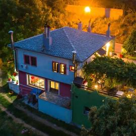 Stefania's Houses，位于扎戈拉的酒店