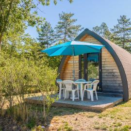 Gîte Pigne 2/4 pers. - Camping Les Berges du Bramont，位于Saint-Bauzile的酒店
