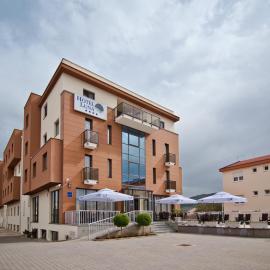 Hotel Luna，位于默主歌耶的酒店
