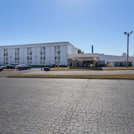 Motel 6-Decatur, GA，位于迪凯特的酒店