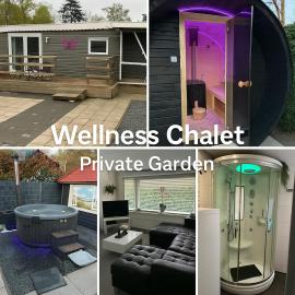 Wellness chalet Putten Hottub & Sauna in het bos，位于皮滕的酒店