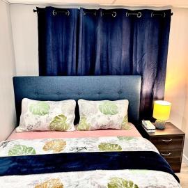 Two Bedroom Basement Suite With Private Entrance & Free Parking，位于温尼伯的酒店