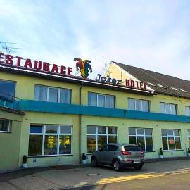 Hotel Joker，位于Obrnice的酒店