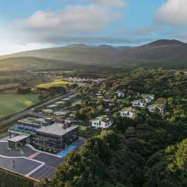Amber Pure Hill Hotels & Resorts Jeju，位于济州市的酒店