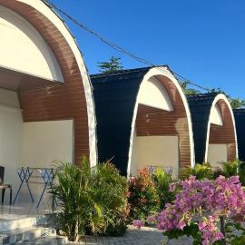 Hotel Villa Beach Transit 2 & Whaleshark Tour，位于Jambu的酒店