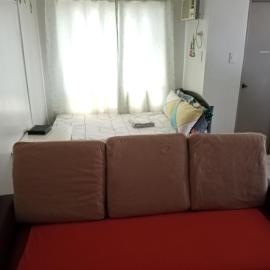 Spacious Studio unit beside Enchanted Kingdom at Santa Rosa City Laguna，位于圣罗莎的酒店