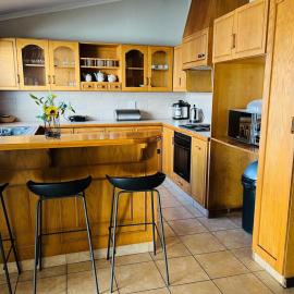 Changill Self Catering CC，位于鲸湾港的酒店