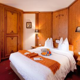 Hotel - Restaurant Le Cerf & Spa，位于马尔勒南的酒店