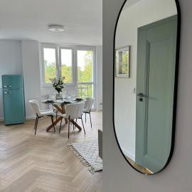 Studio 77 - nowoczesny apartament w Otwocku，位于奥特沃茨克的酒店