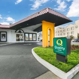 Quality Inn & Suites Sacramento Downtown Area，位于萨克拉门托的酒店