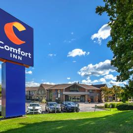 Comfort Inn，位于伯灵顿的酒店