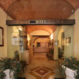 Hotel Bologna，位于比萨的酒店