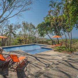 Corozalito Turtle Inn，位于Nandayure的酒店