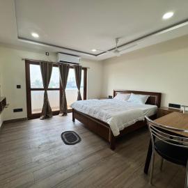 HOTEL MADHAVA RESiDENCY，位于卡基纳达的酒店