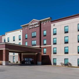 Hampton Inn & Suites by Hilton Dodge City Boot Hill Casino，位于道奇城的酒店