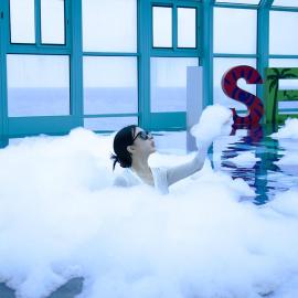 St. John's Hotel，位于江陵市的酒店