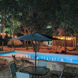 Bacalar Inn Hotel & Glamping Bacalar，位于巴卡拉尔的酒店