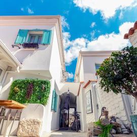 Sigacik Gardenya Buti̇k Otel，位于瑟阿哲克的酒店