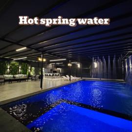 LV Spring Water Resort，位于Mukāwir的酒店