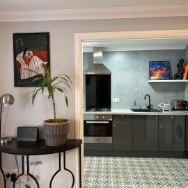 Private Main Door Lovely 2 bedroom apartment,位于爱丁堡的酒店