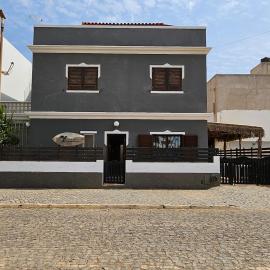 Blue Eagle Guesthouse - Casa de hospedes，位于圣玛丽亚的酒店