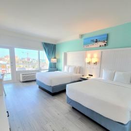 ChartHouse Clearwater Beach Marina Hotel，位于克利尔沃特的酒店