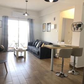 Victoria4 1-bedroom condo in a privileged location，位于帕福斯的酒店